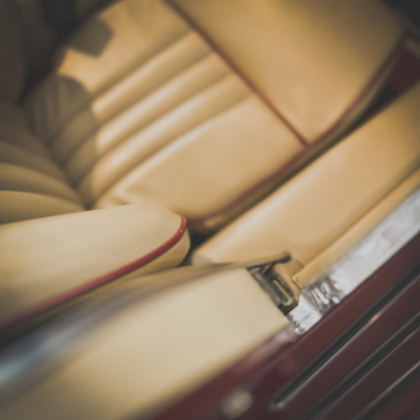 Morgan Roadster 3.0 V6 - Morgan Ruby Red