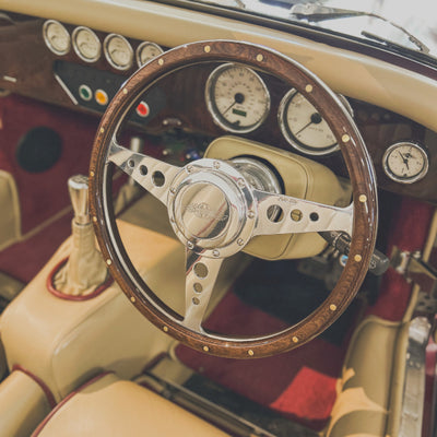 Morgan Roadster 3.0 V6 - Morgan Ruby Red