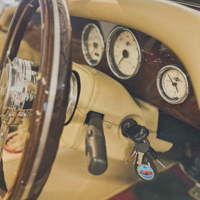 Morgan Roadster 3.0 V6 - Morgan Ruby Red