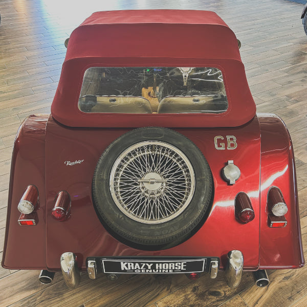 Morgan Roadster 3.0 V6 - Morgan Ruby Red