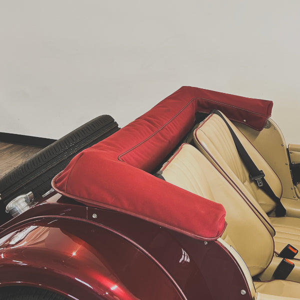 Morgan Roadster 3.0 V6 - Morgan Ruby Red