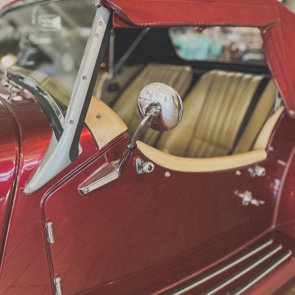 Morgan Roadster 3.0 V6 - Morgan Ruby Red