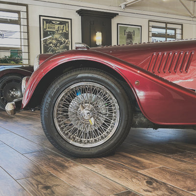 Morgan Roadster 3.0 V6 - Morgan Ruby Red