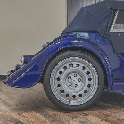 Morgan Plus 8 - Montreal Blue Pearl