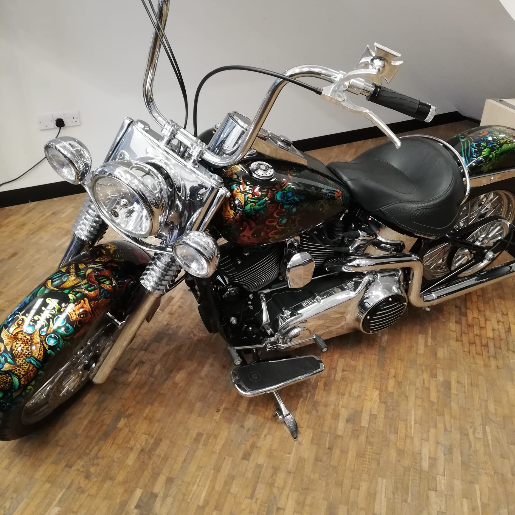 Krazy Horse Harley Davidson - Multi Coloured - PreLoved