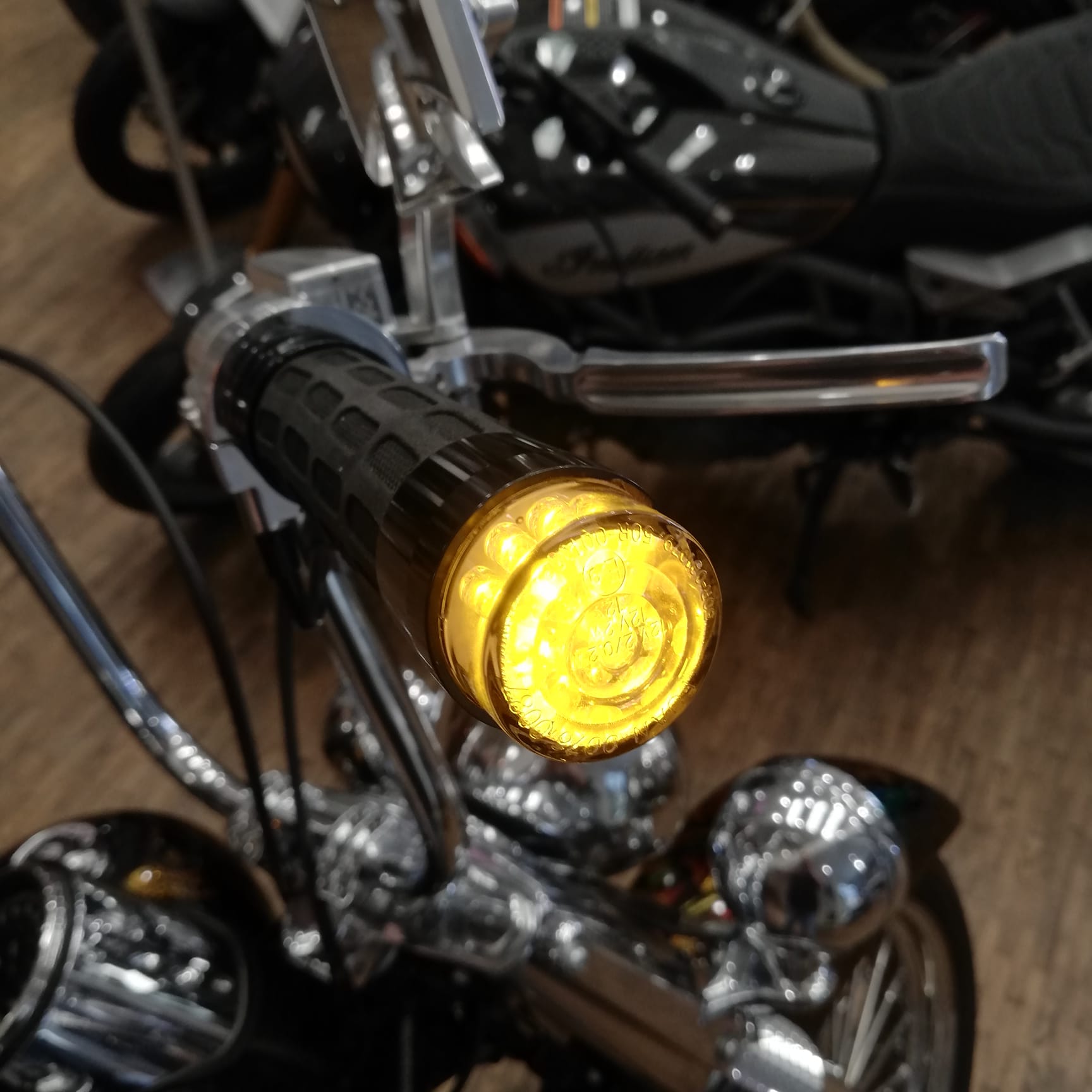 Krazy Horse Harley Davidson - Multi Coloured - PreLoved