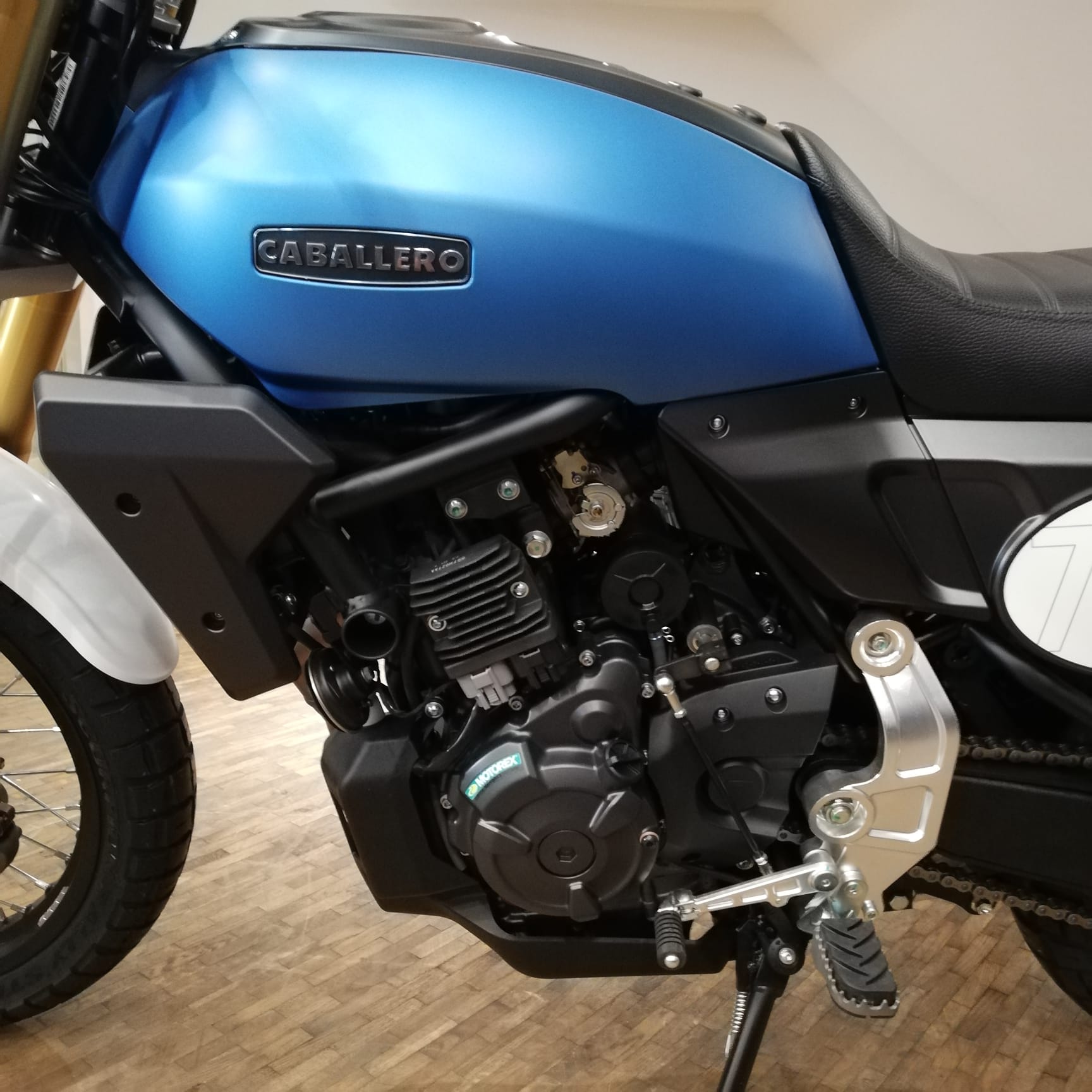 FANTIC SC700 SCRAMBLER - Matt Blue