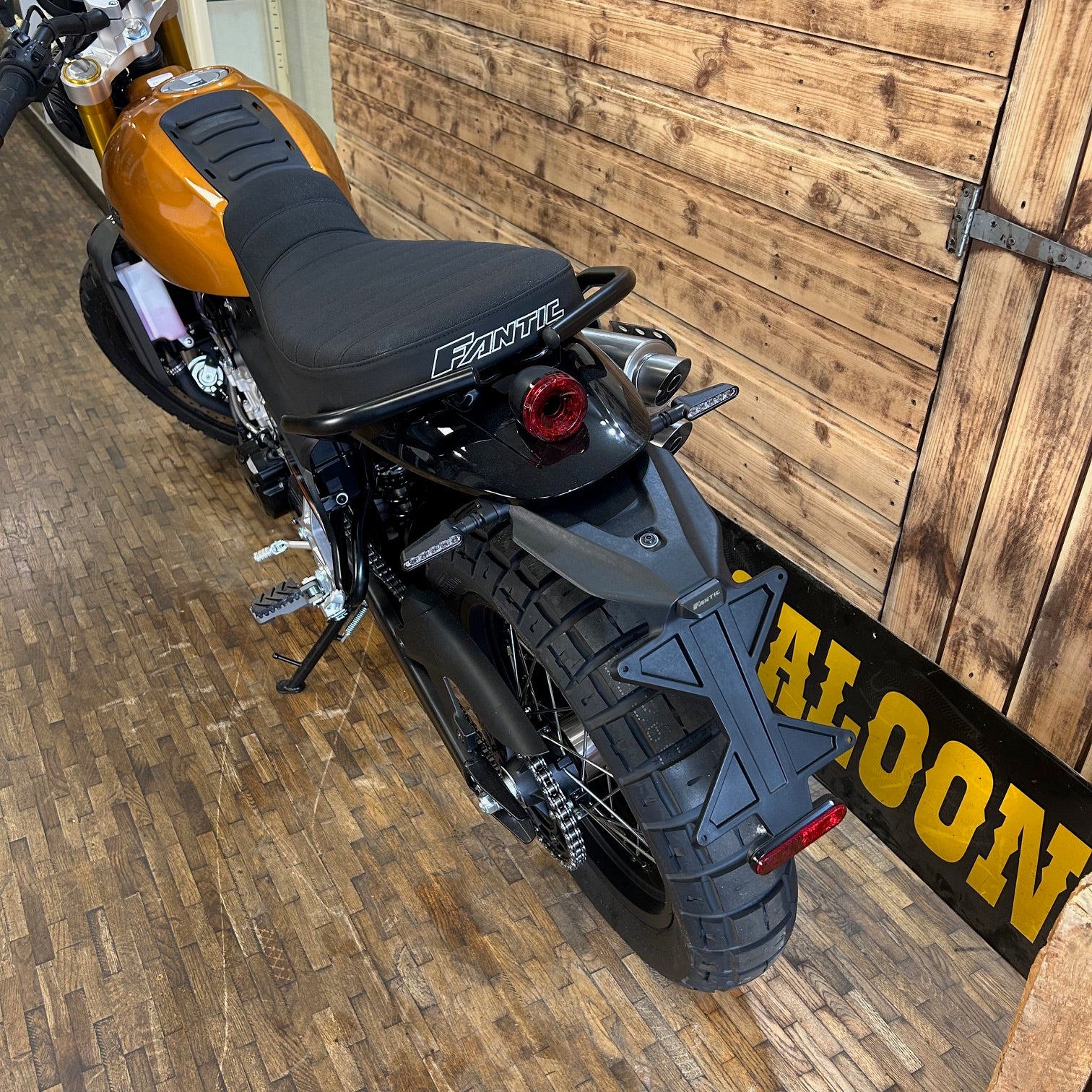 FANTIC CABALLERO SCRAMBLER DELUXE - COPPER