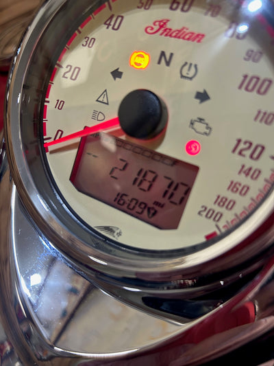 INDIAN SPRINGFIELD - MOTORCYCLE RED - PreLoved