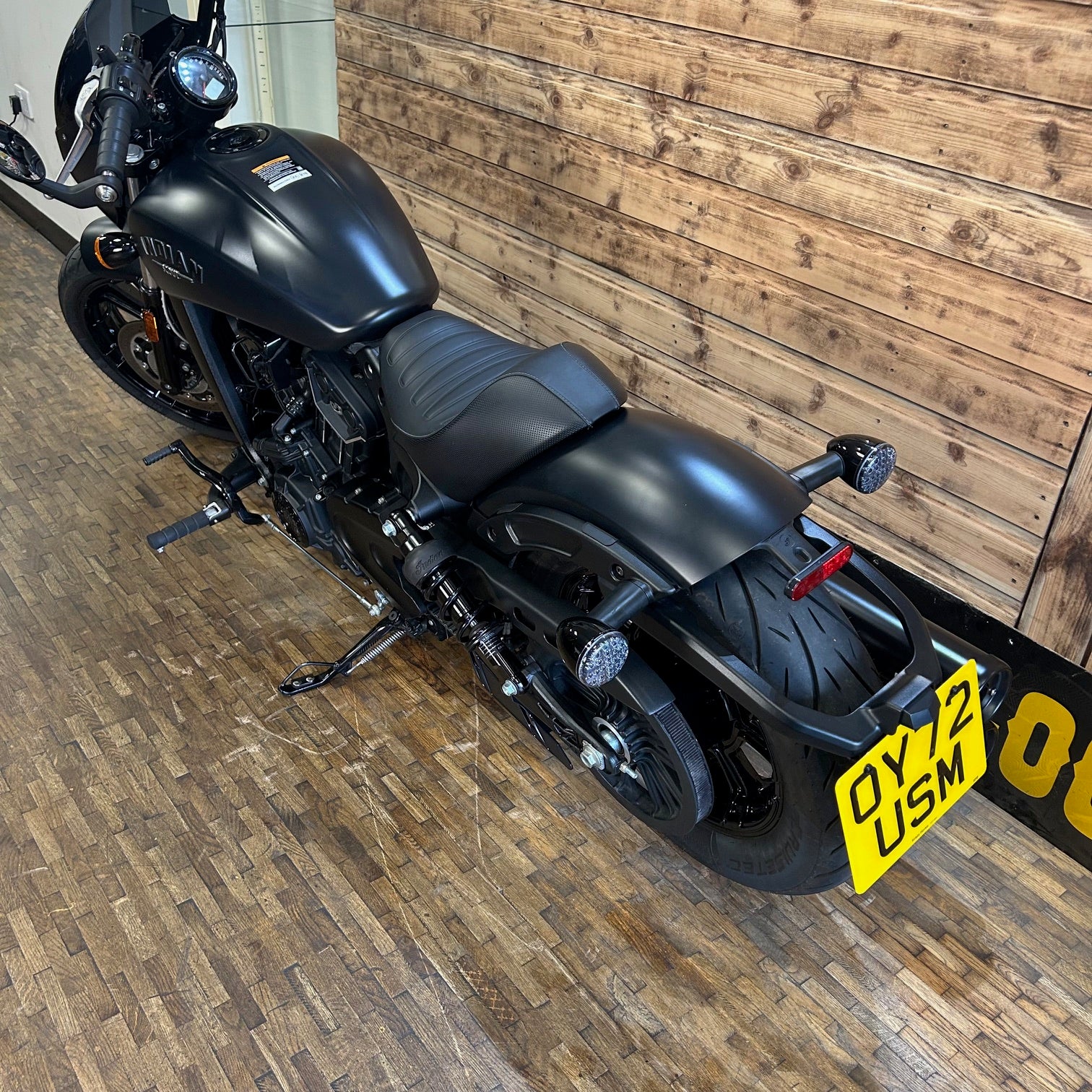 INDIAN SCOUT ROGUE - BLACK SMOKE - PreLoved