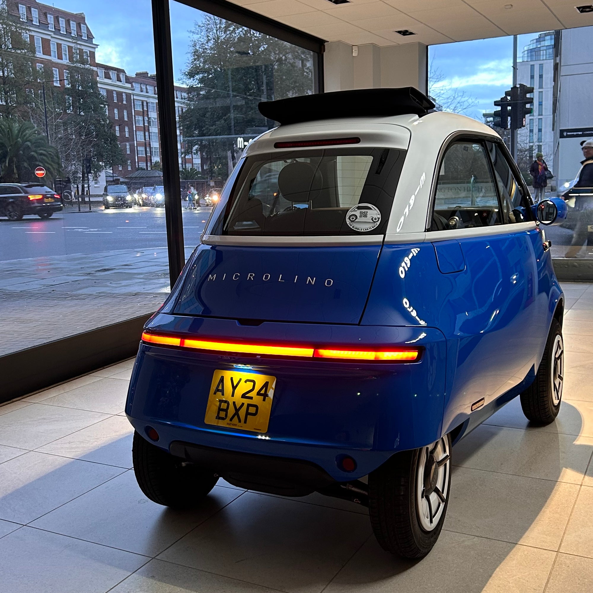 Microlino - Zurich Blue and White - PreLoved