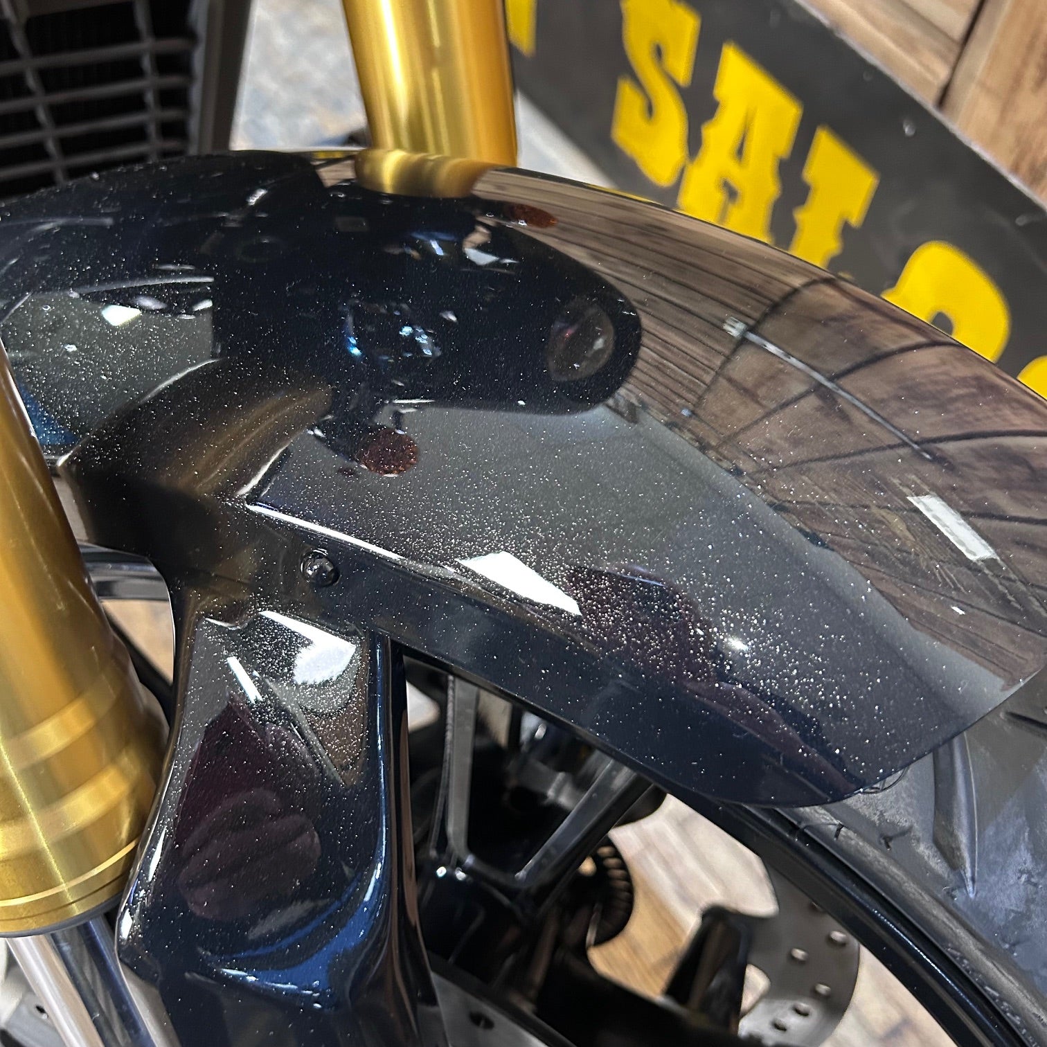 2026 INDIAN SCOUT 101 ’26 MODEL - CRYSTAL BLACK w/super graphite