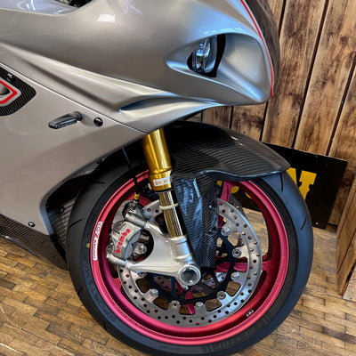 NORTON V4 SV - MANX SILVER