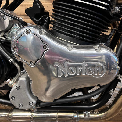 NORTON 961CR LE - BLACK 588 edition limited paintwork - PreLoved