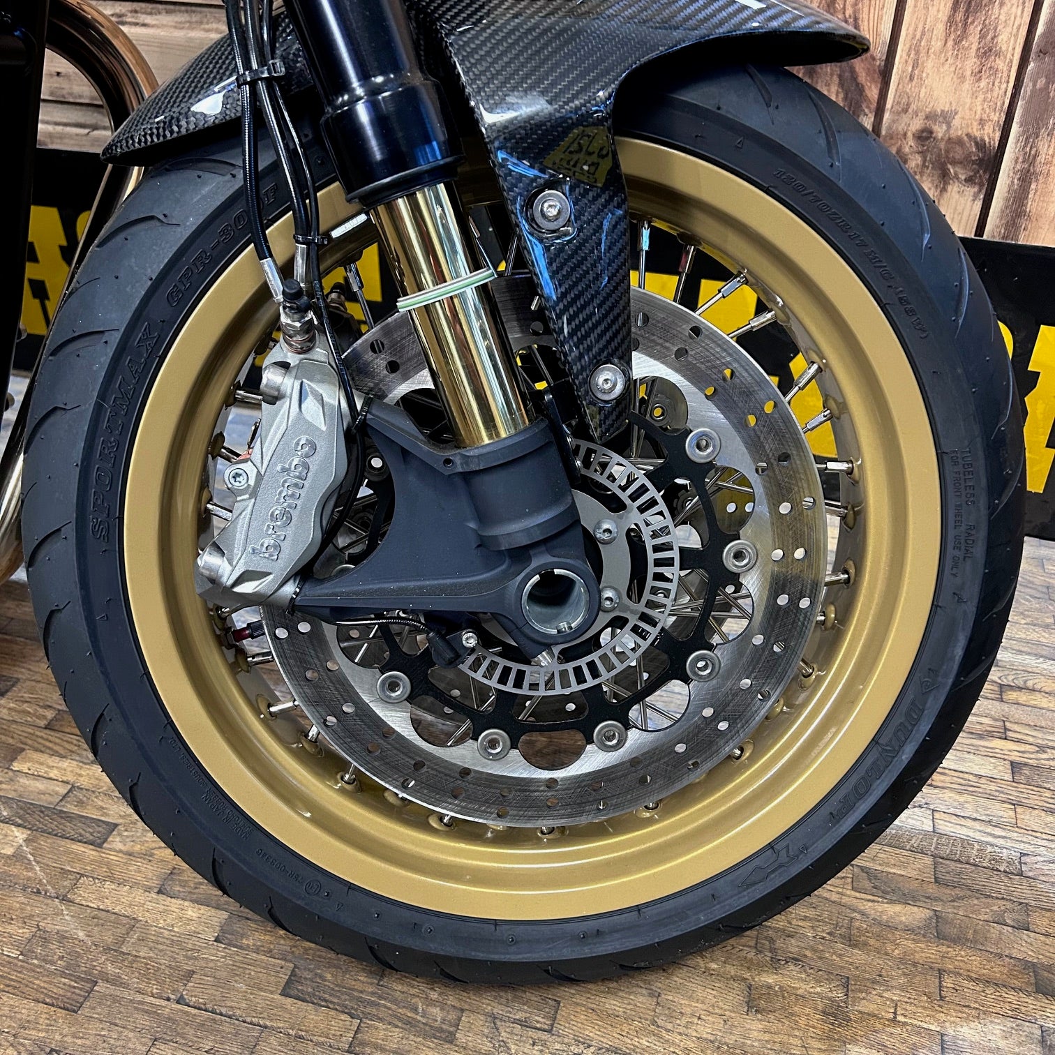 NORTON 961CR LE - BLACK 588 edition limited paintwork - PreLoved