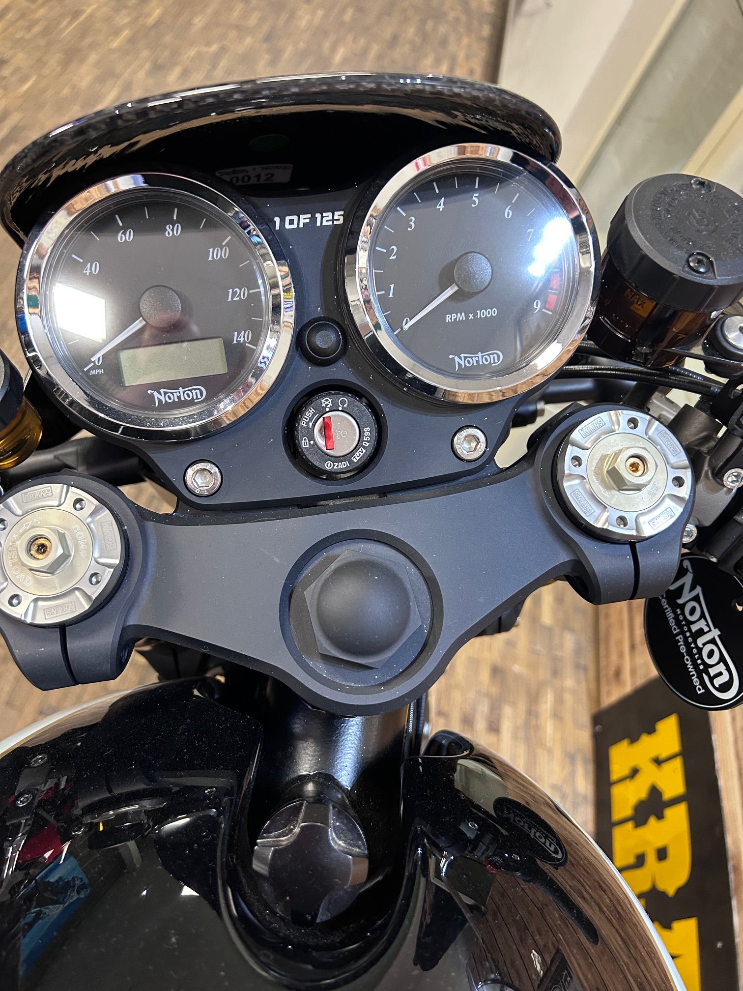 NORTON 961CR LE - BLACK 588 edition limited paintwork - PreLoved