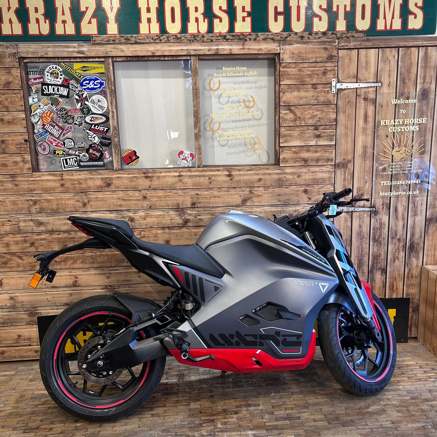 ULTRAVIOLETTE F-77 MACH 2 RECON SHADOW - STEALTH GREY 