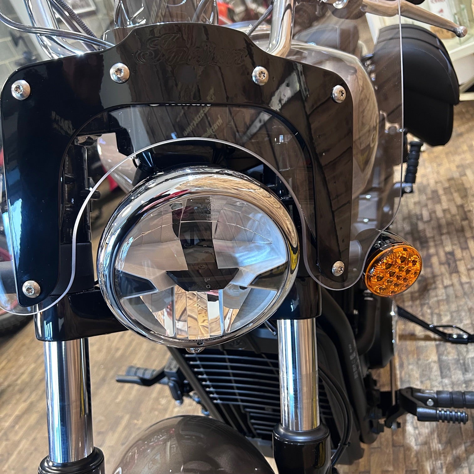 INDIAN SUPER SCOUT ‘26 - ZARA BRONZE