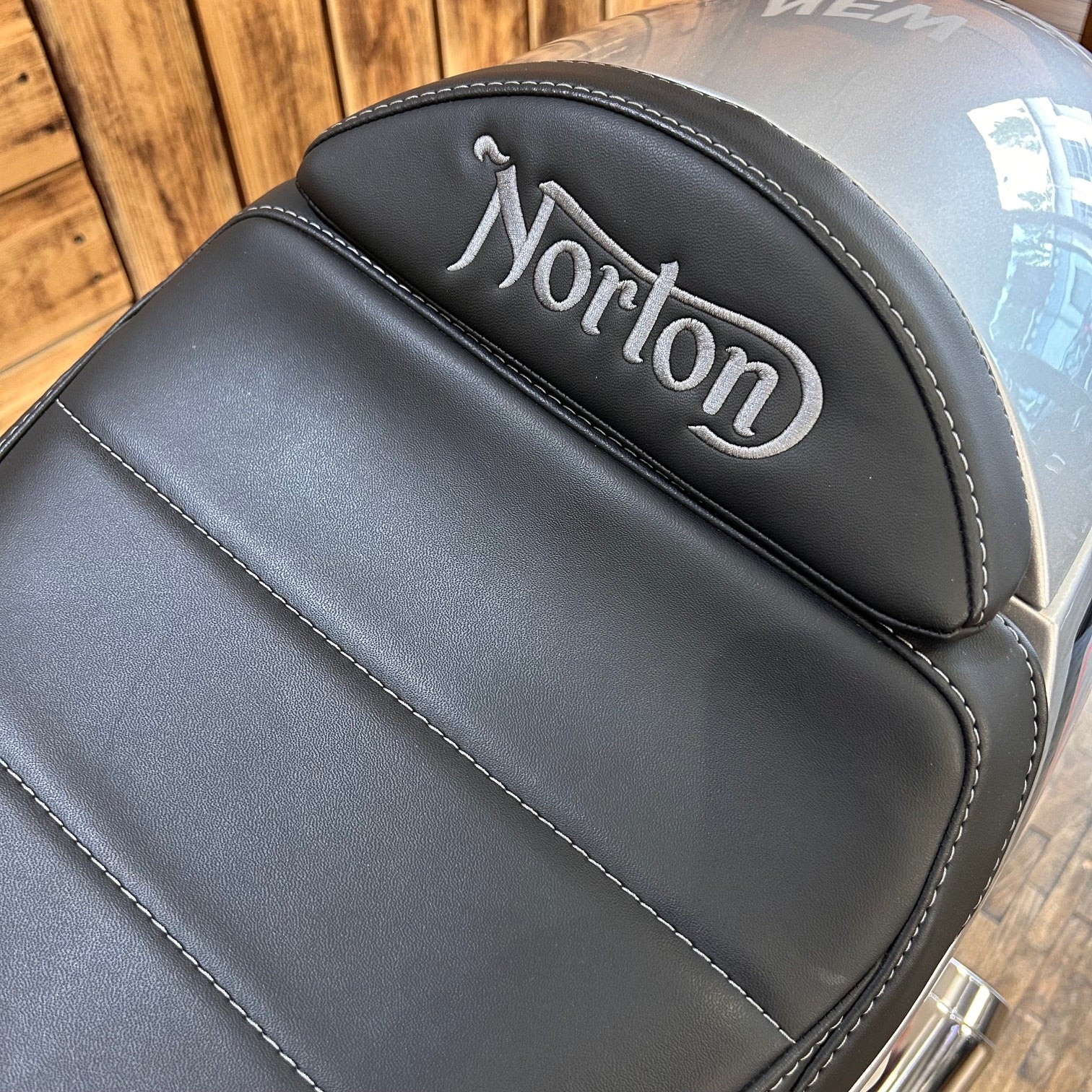 NORTON 961 SP - MANX SILVER - PreLoved