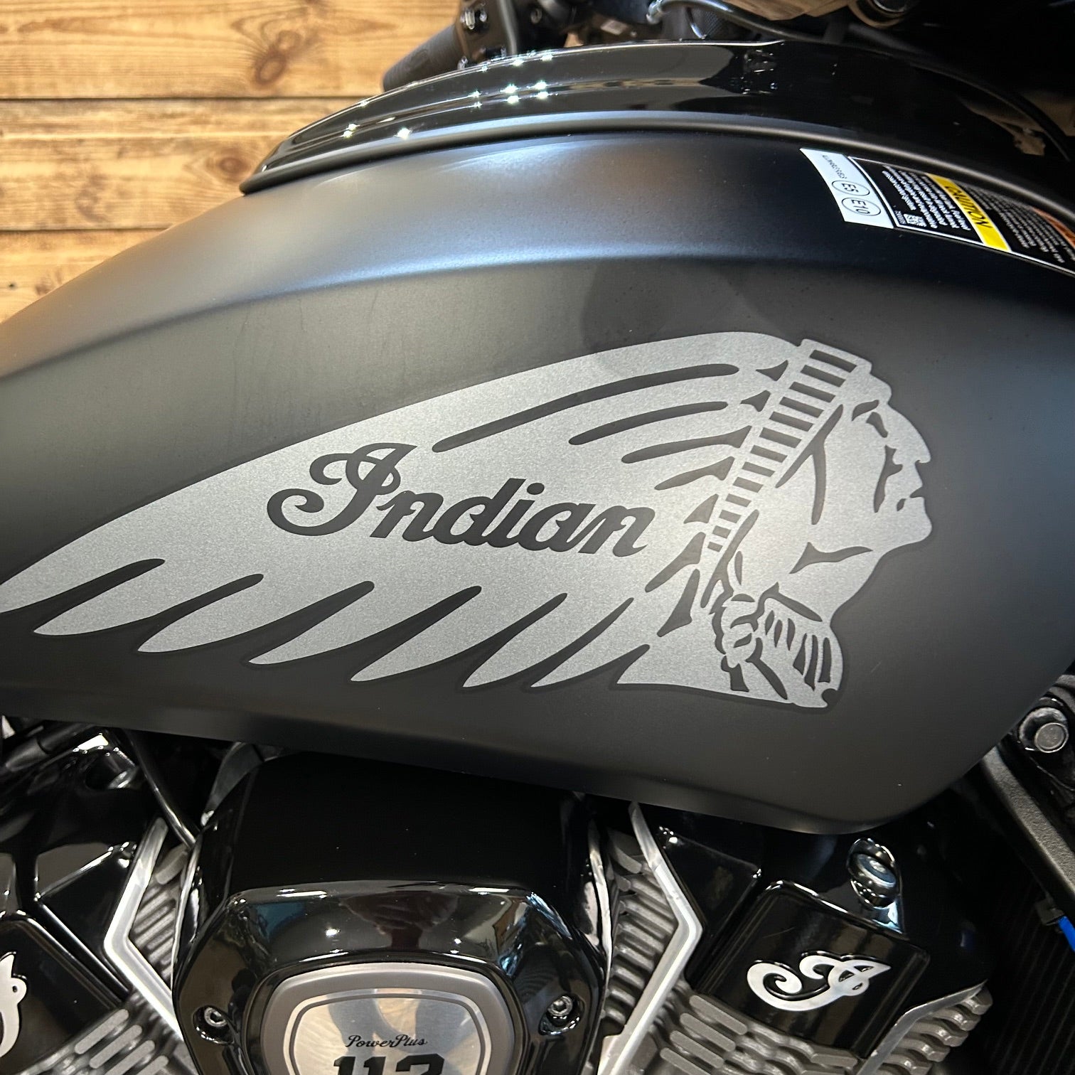 INDIAN CHIEFTAIN112 POWER PLUS -  BLACK SMOKE - PRELOVED