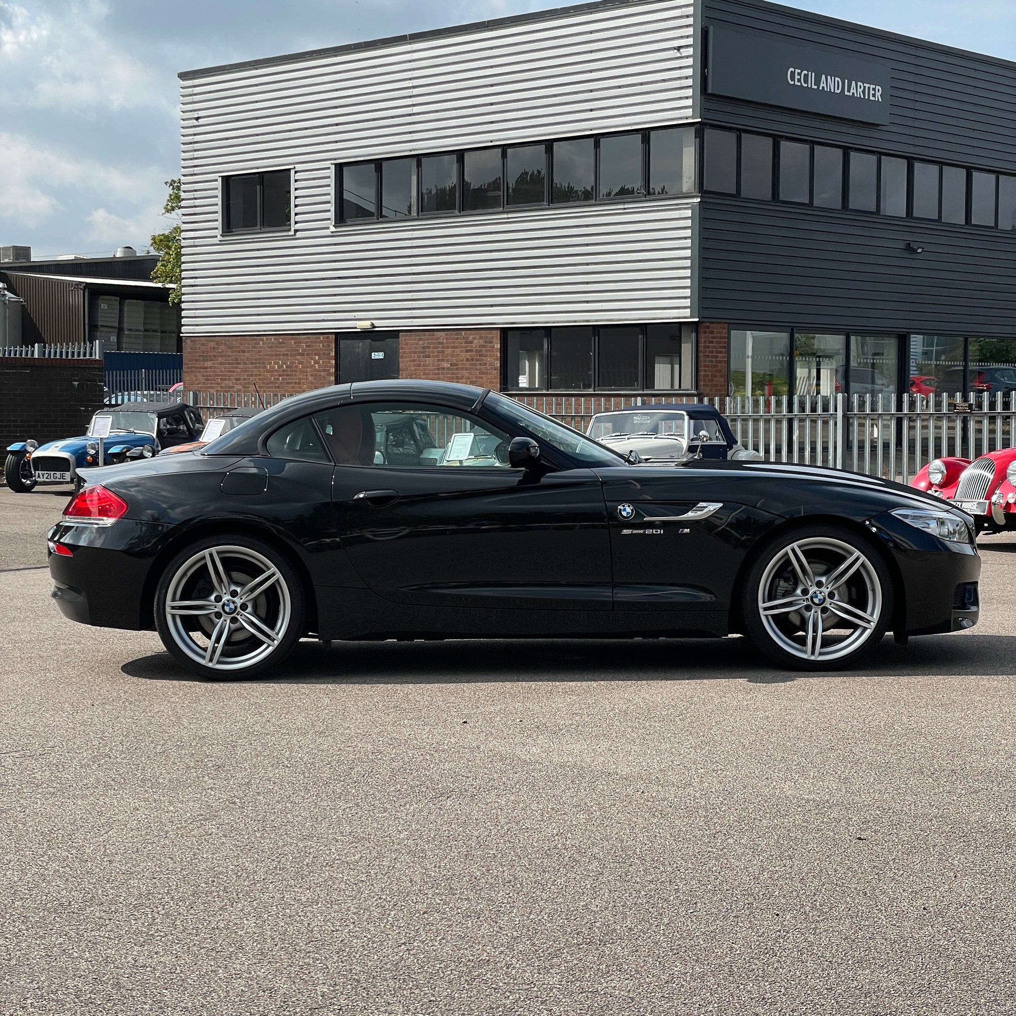 14/14 BMW Z4 SDRIVE20I M SPORT AUTO CONVERTIBLE - BLACK WITH RED LEATHER