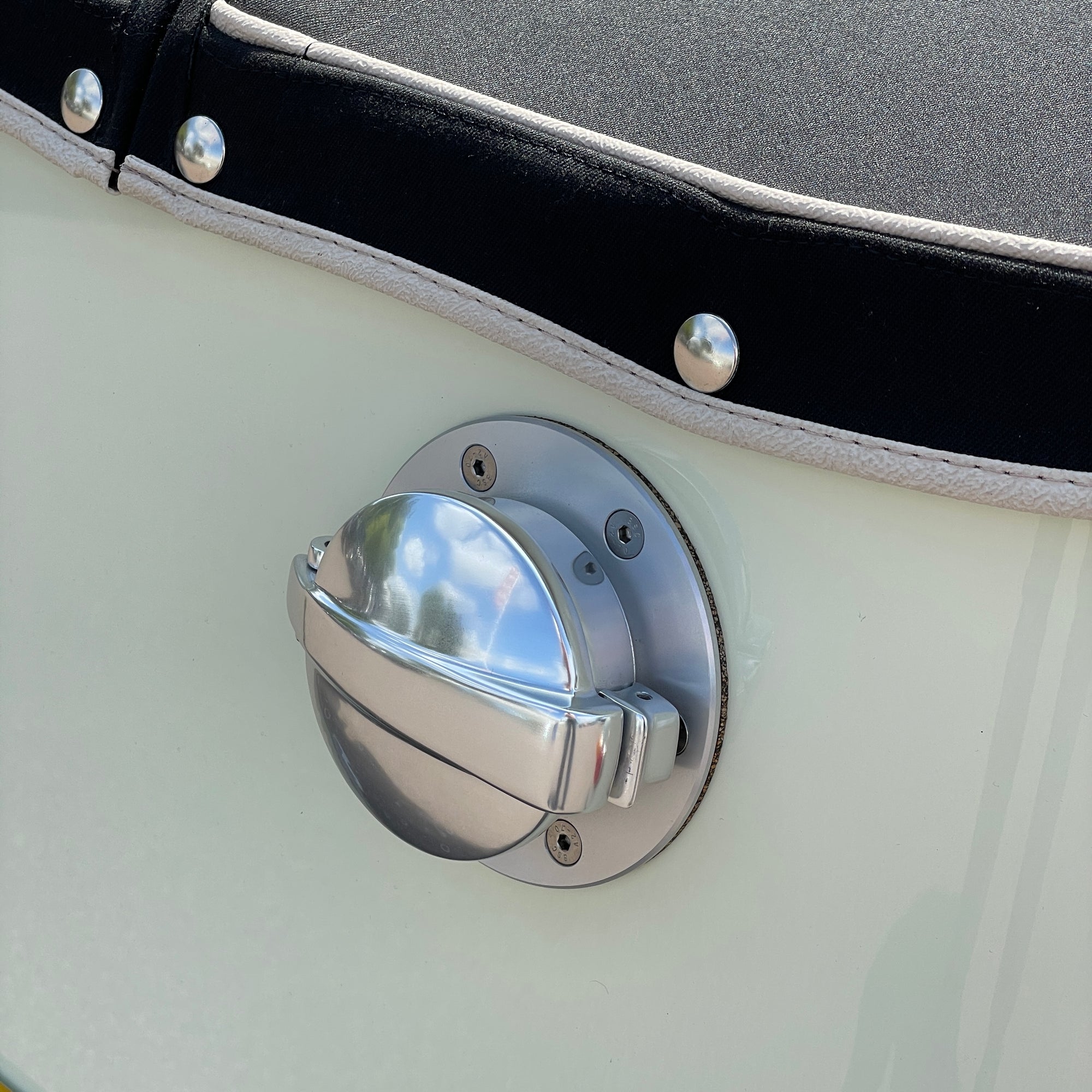 18/18 CATERHAM SUPERSPRINT – 1 0F 60 (No. 23) - Only UK WATKINS GLEN CAR – INCLUDES MATCHING HELMET