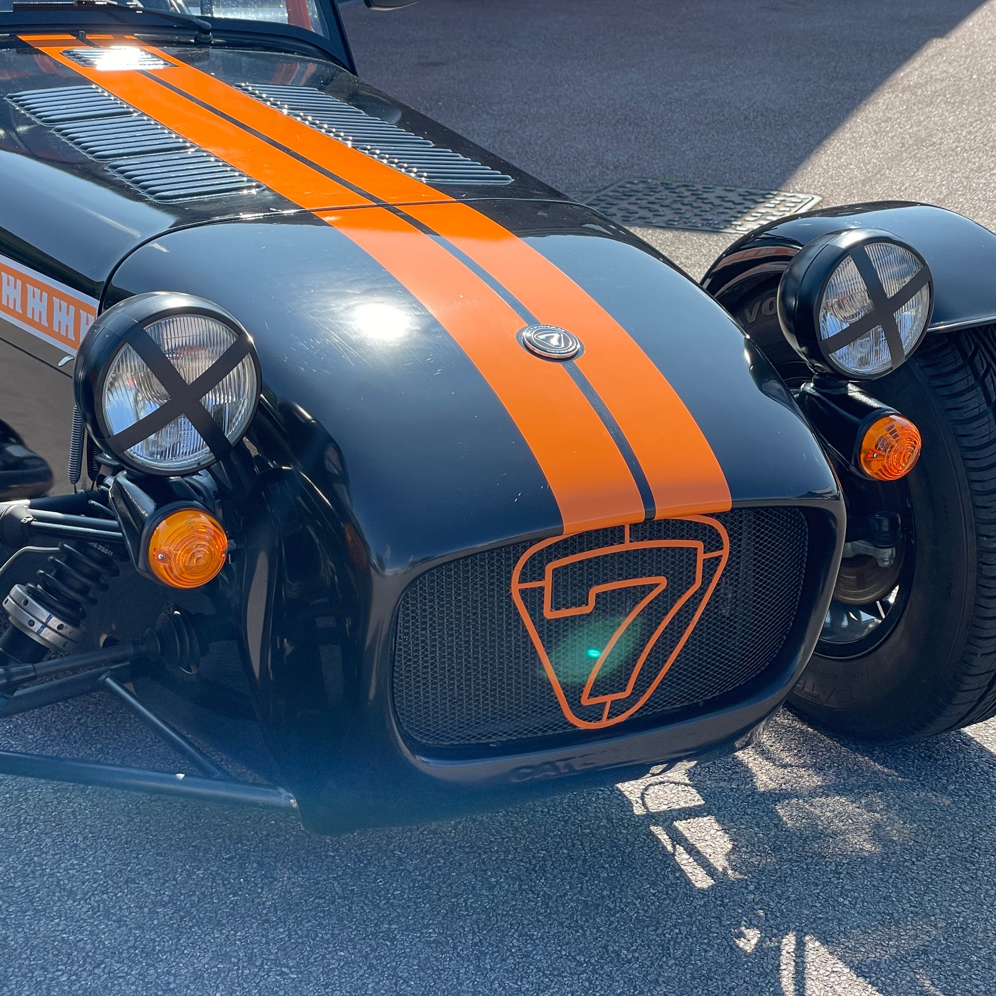 2018 CATERHAM ACADEMY - BARE ALUMINIUM BODY WITH BLACK WINGS AND NOSECONE