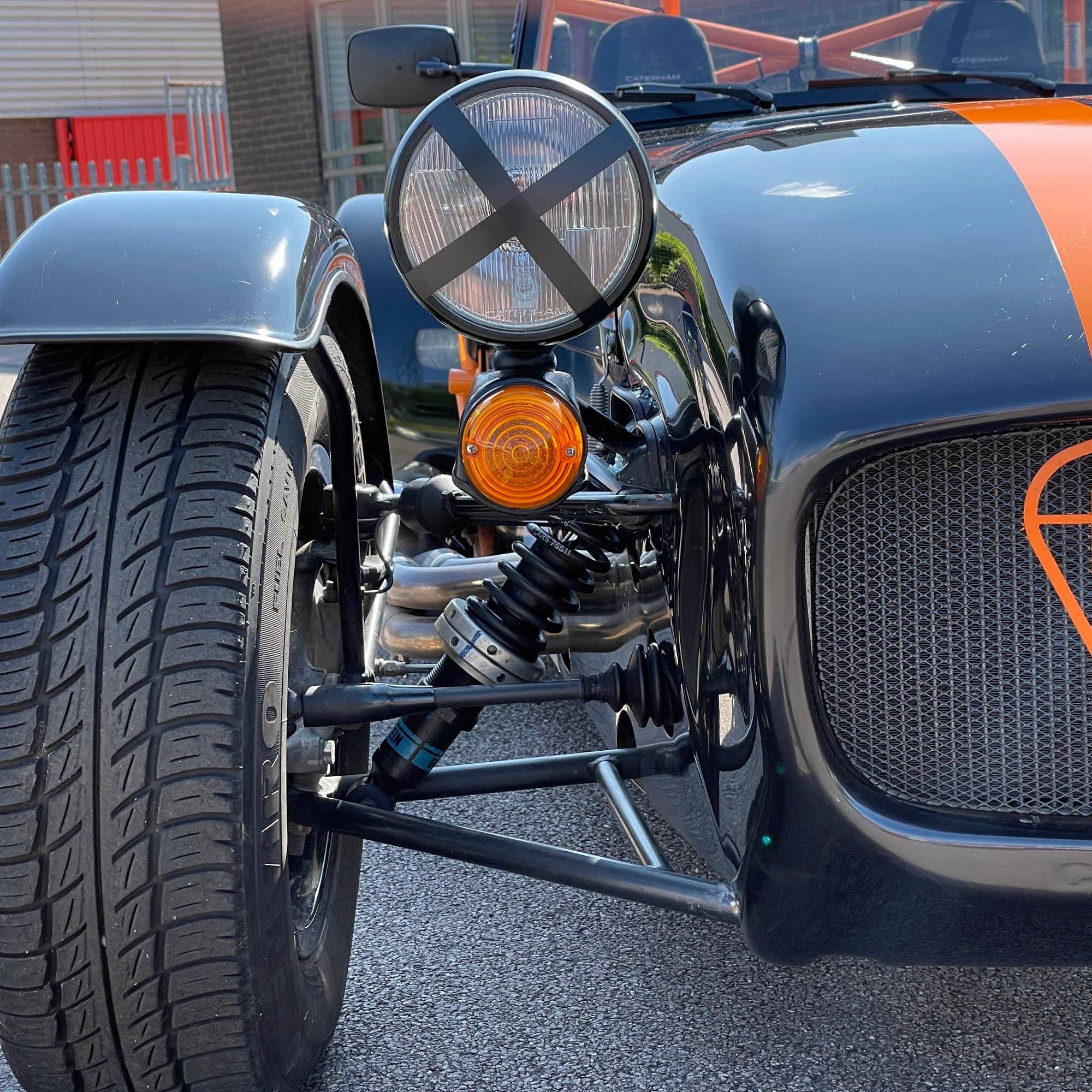 2018 CATERHAM ACADEMY - BARE ALUMINIUM BODY WITH BLACK WINGS AND NOSECONE