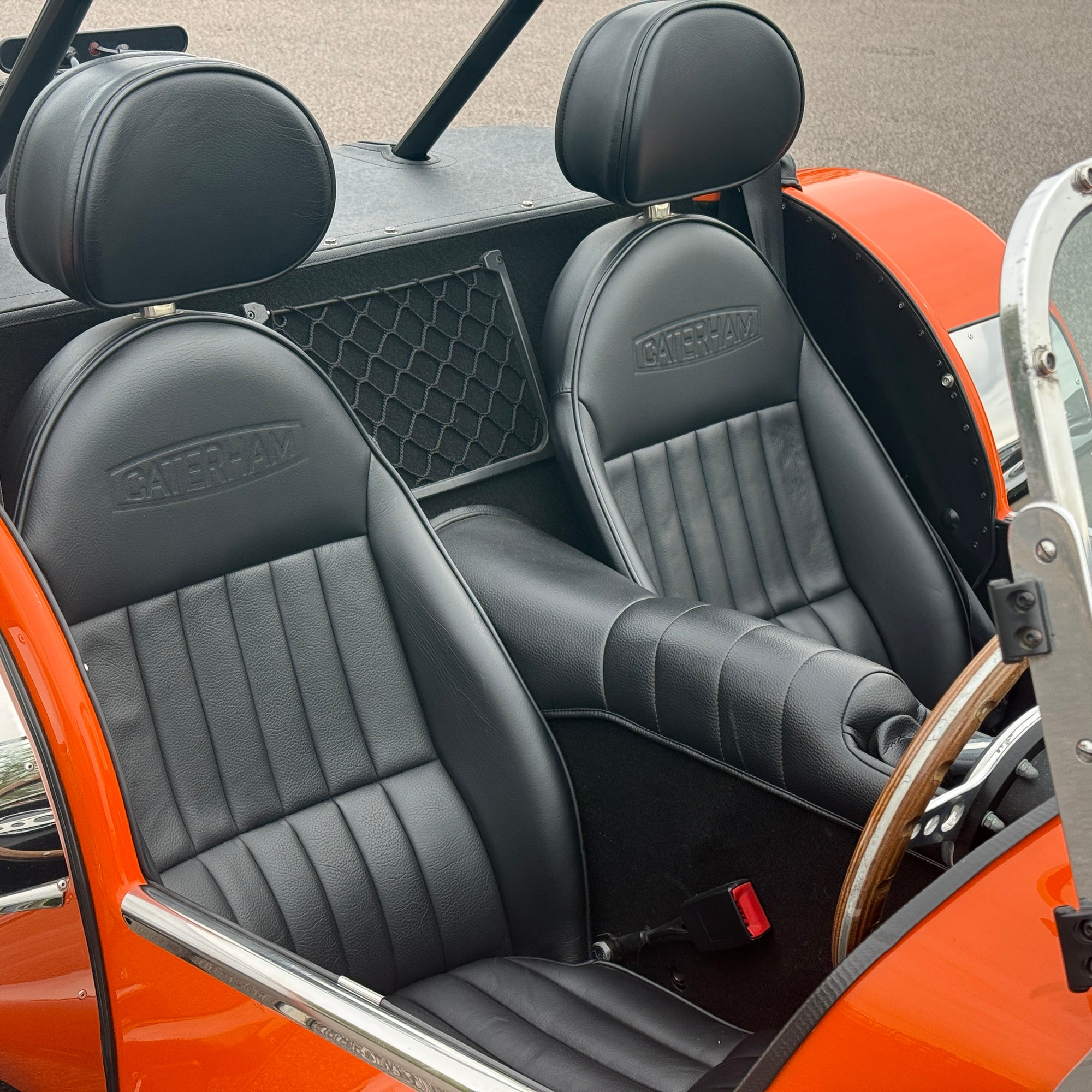 20/70 CATERHAM SUPER SEVEN 1600 LARGE CHASSIS - BURNT ORANGE WITH BLACK