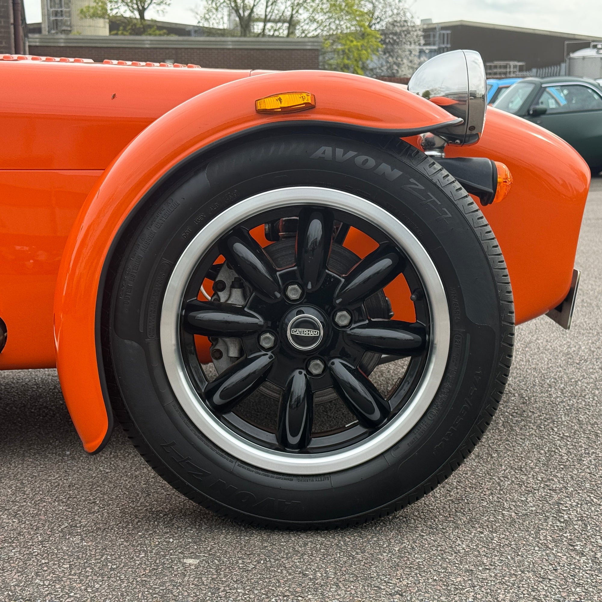 20/70 CATERHAM SUPER SEVEN 1600 LARGE CHASSIS - BURNT ORANGE WITH BLACK