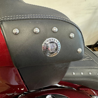 INDIAN ROADMASTER - BURGUNDY METALLIC - Preloved