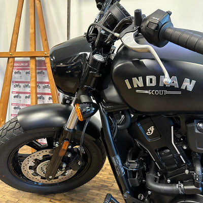 2025  INDIAN SCOUT BOBBER LIMITED+TECH - Black Smoke