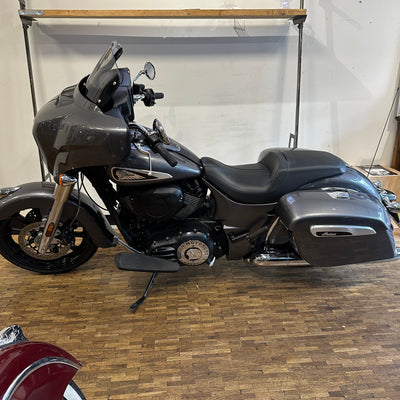 INDIAN CHIEFTAIN - GREY METALLIC - PreLoved