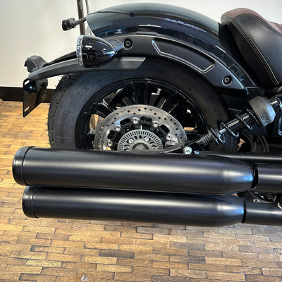 Indian Scout Bobber Icon - Black Azure Crystal Paint