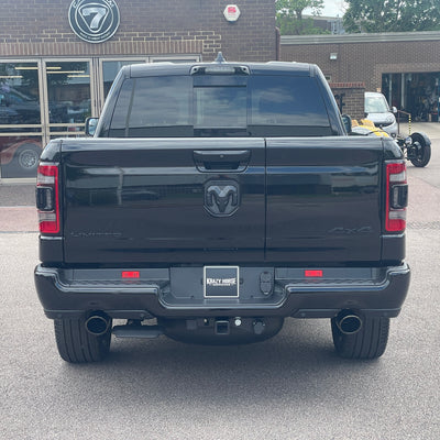 RAM 1500 LIMITED NIGHT CREW CAB inc. PRINS LPG - DIAMOND BLACK WITH BLACK