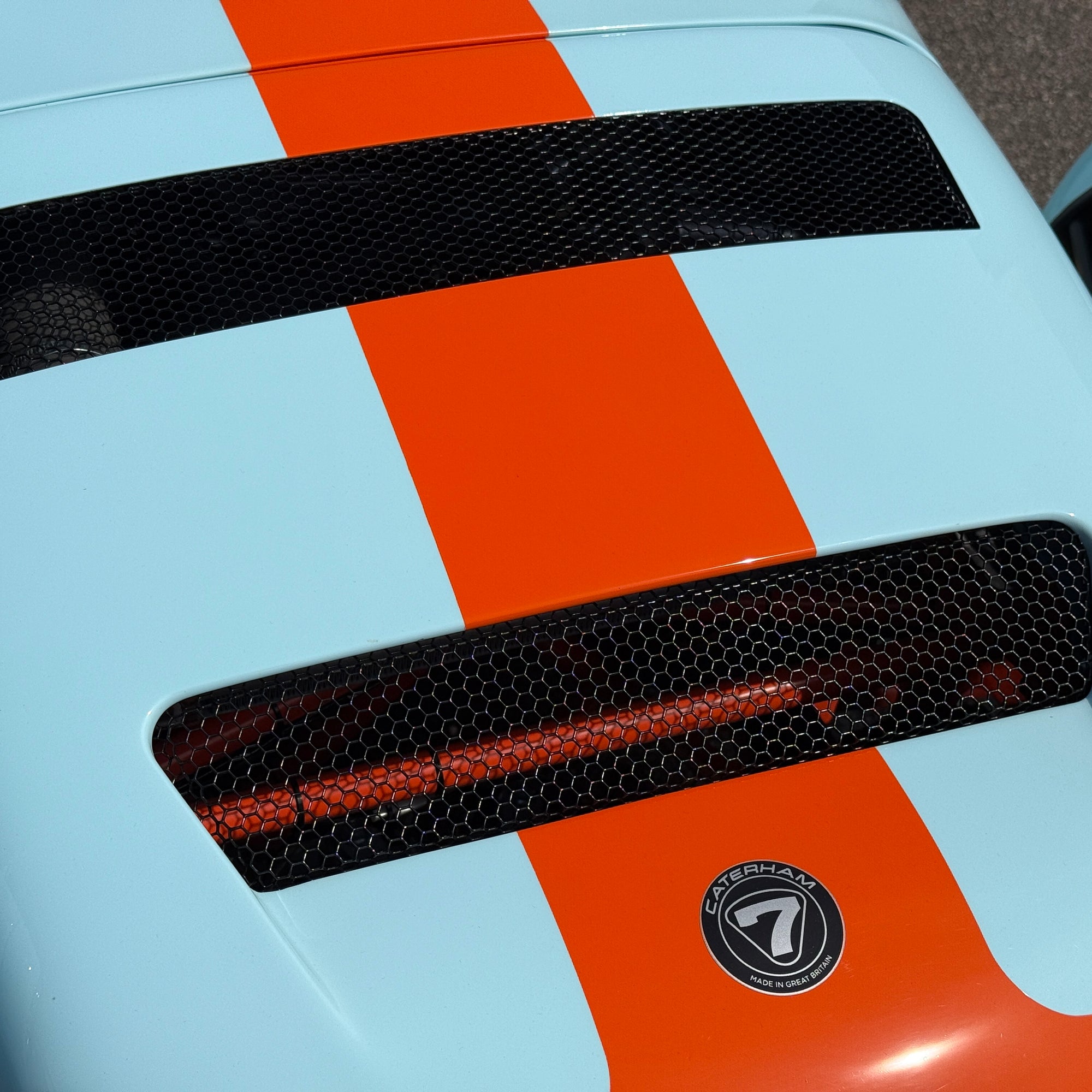 24/24 CATERHAM 170S - GULF BLUE WITH BLACK
