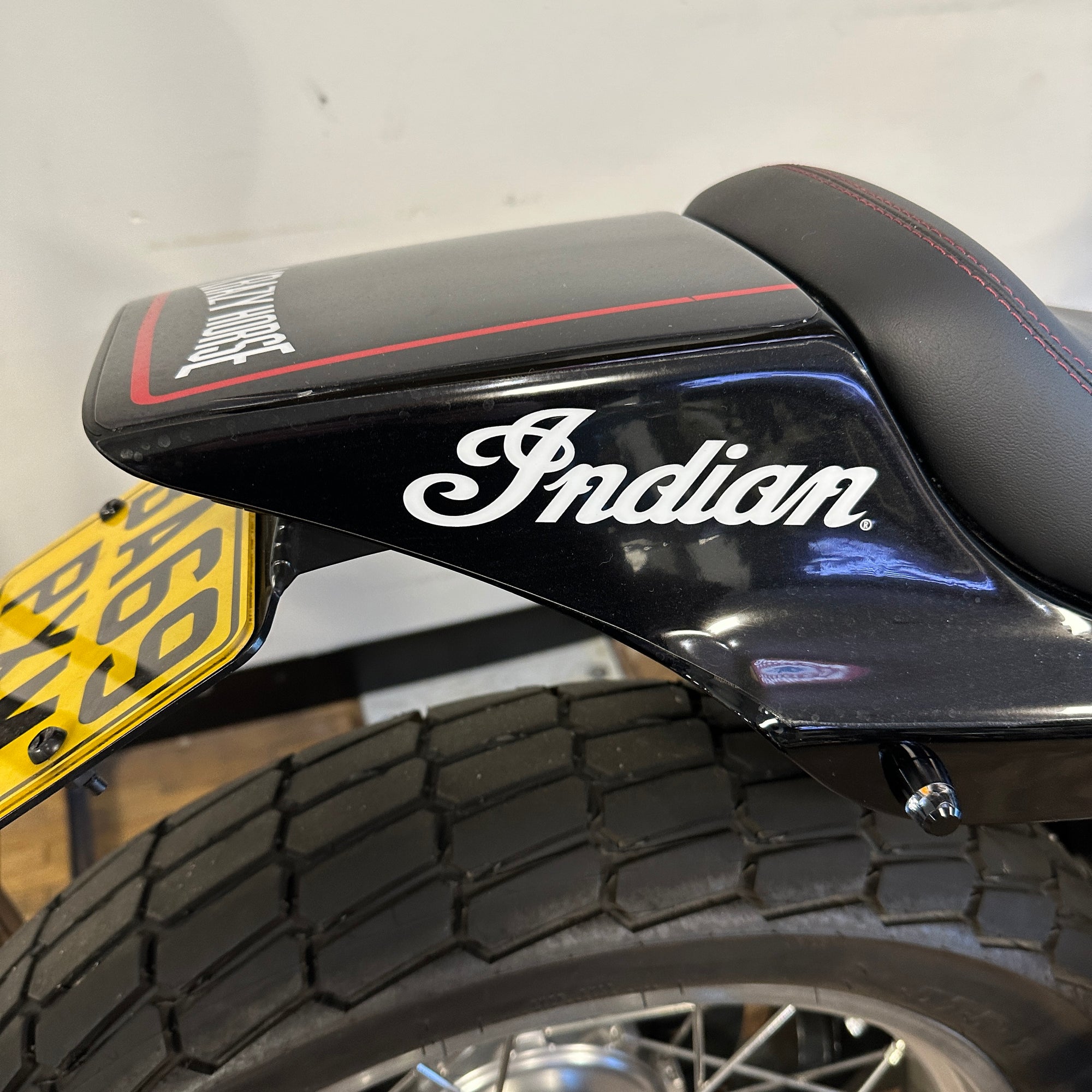 INDIAN SCOUT “Hooligan” - Black - Preloved