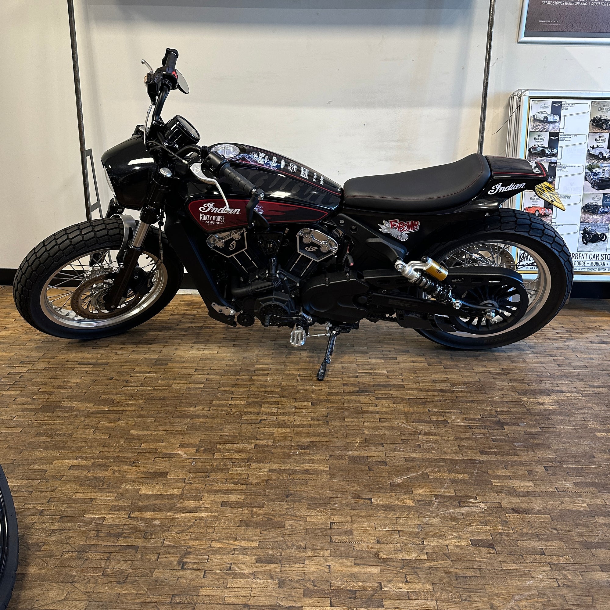 INDIAN SCOUT “Hooligan” - Black - Preloved