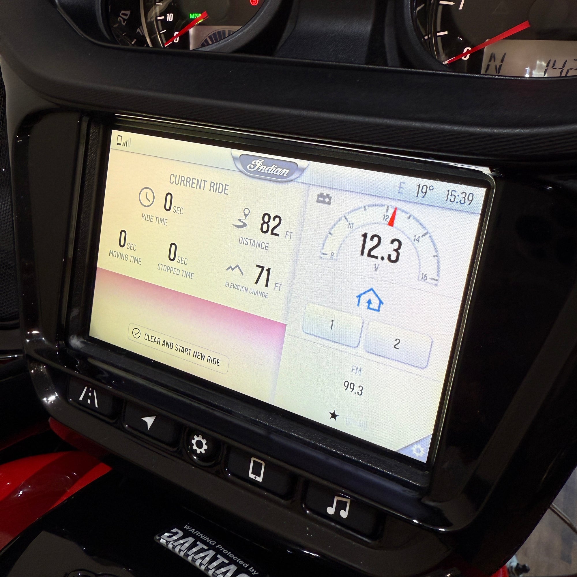 INDIAN CHALLENGER DARKHORSE - INDY RED WITH GRAPHICS - PreLoved