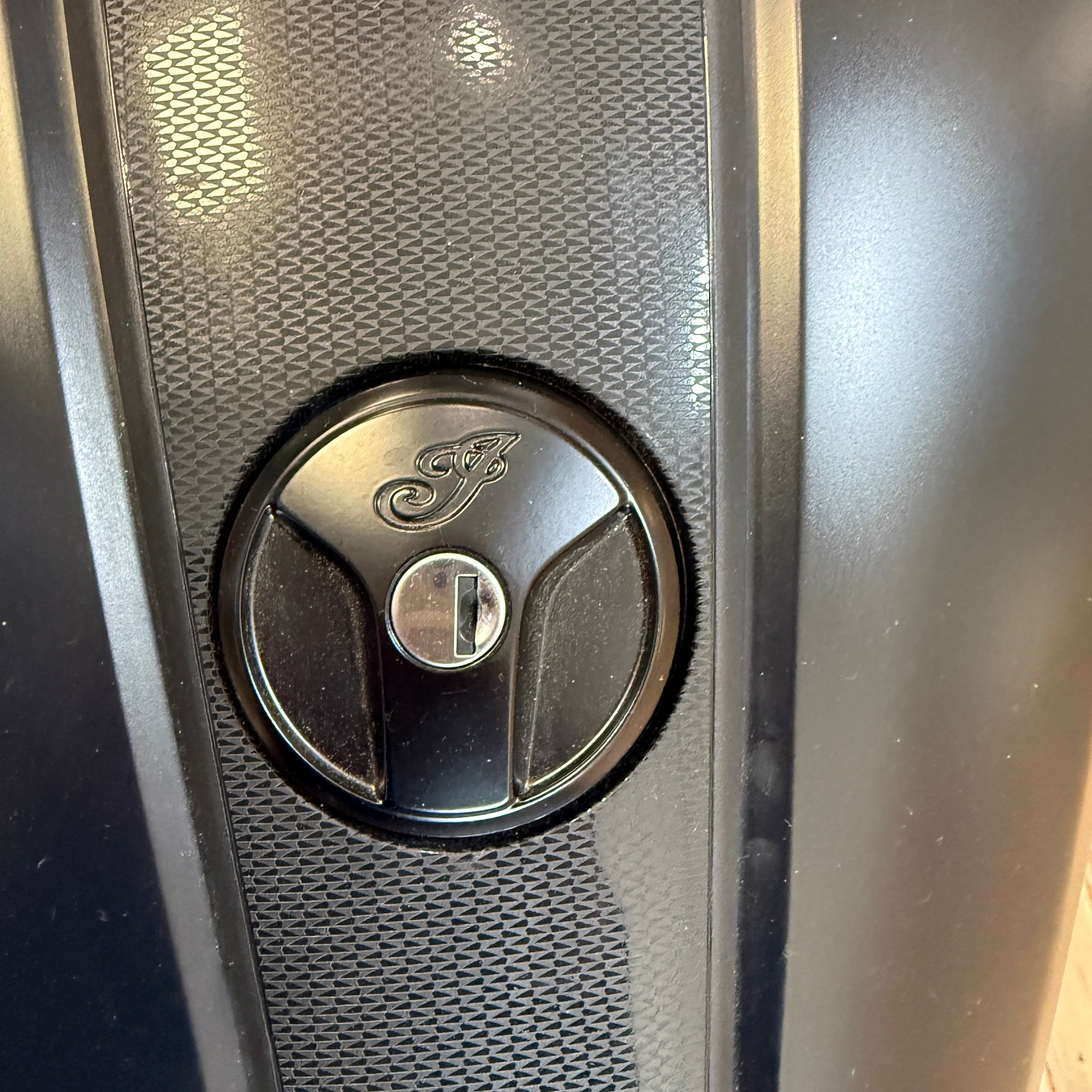 INDIAN FTR RALLY ‘23 - BLACK SMOKE - Preloved