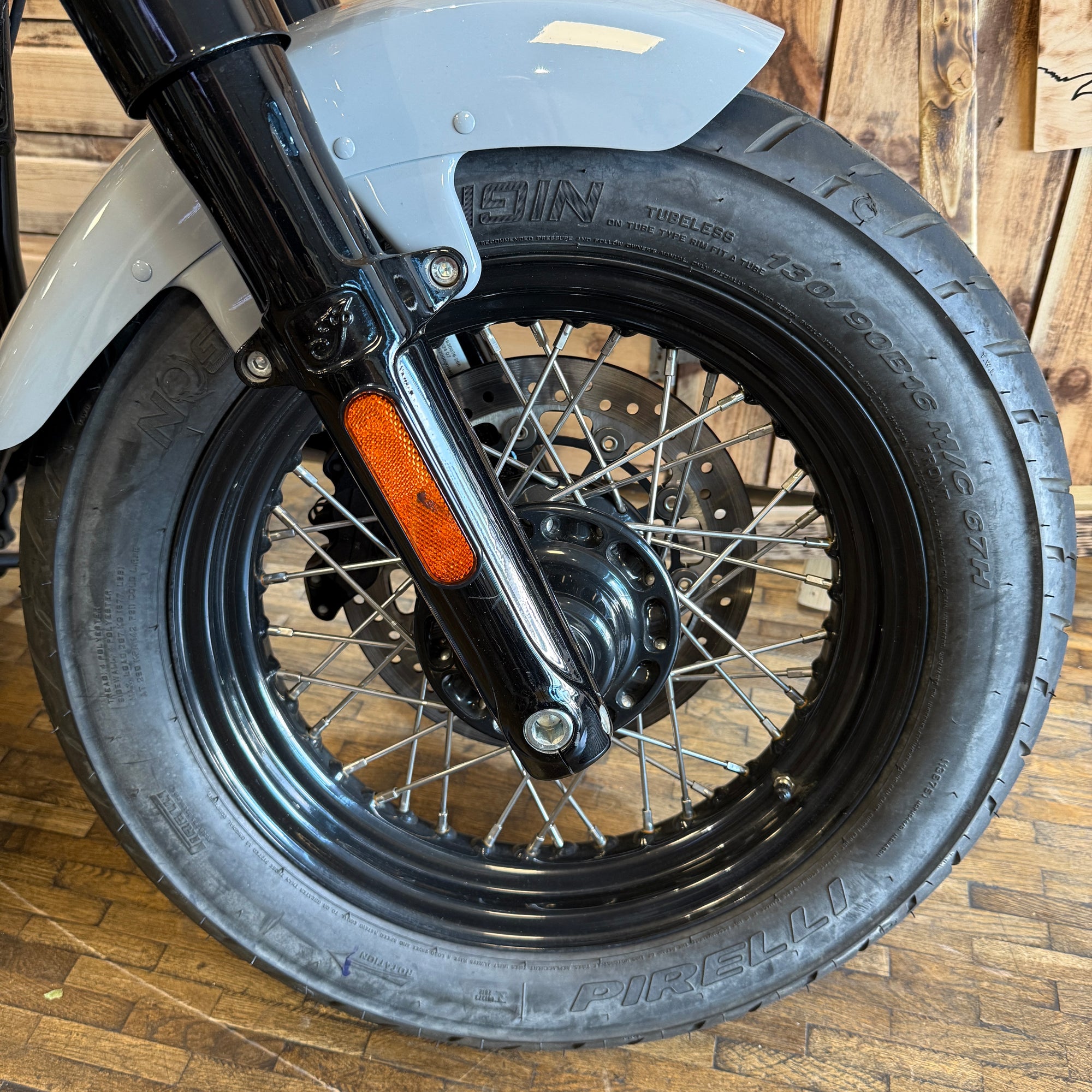 INDIAN CHIEF BOBBER DARKHORSE - STORM GRAY - PreLoved