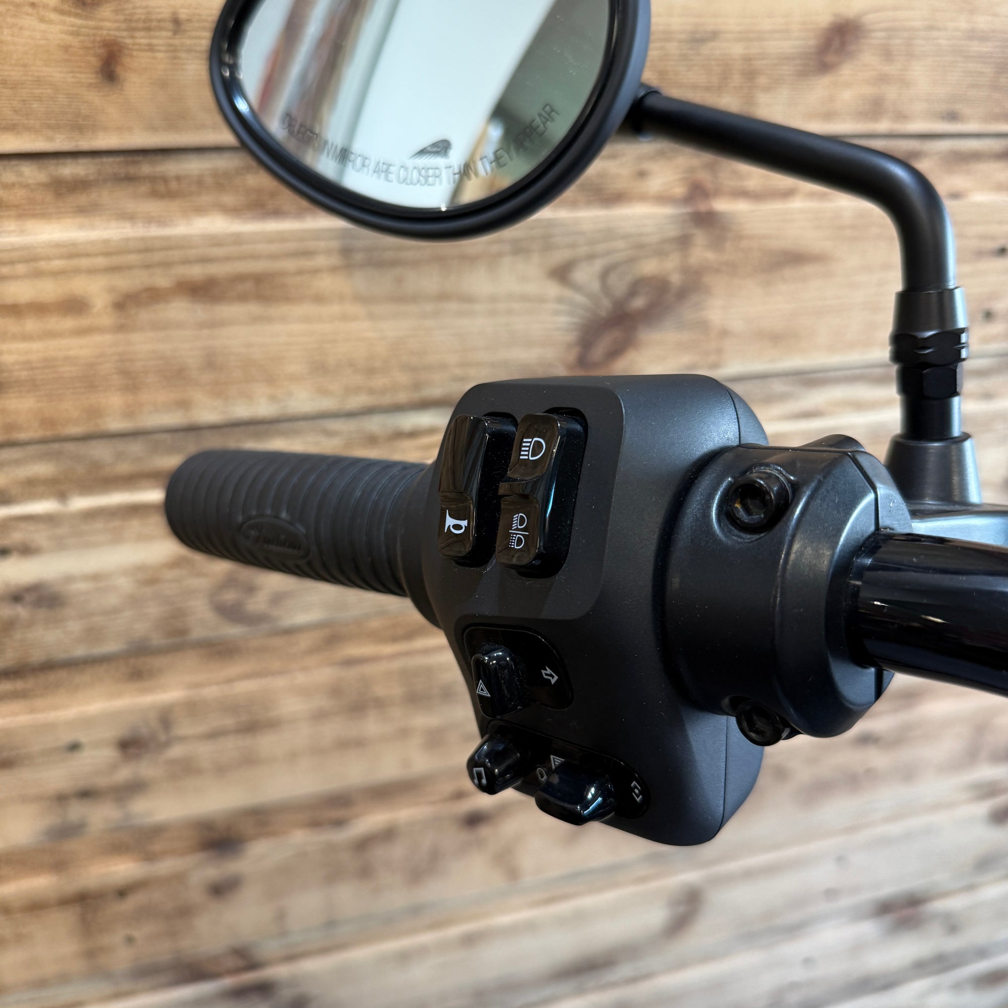 INDIAN CHIEF BOBBER DARKHORSE - STORM GRAY - PreLoved