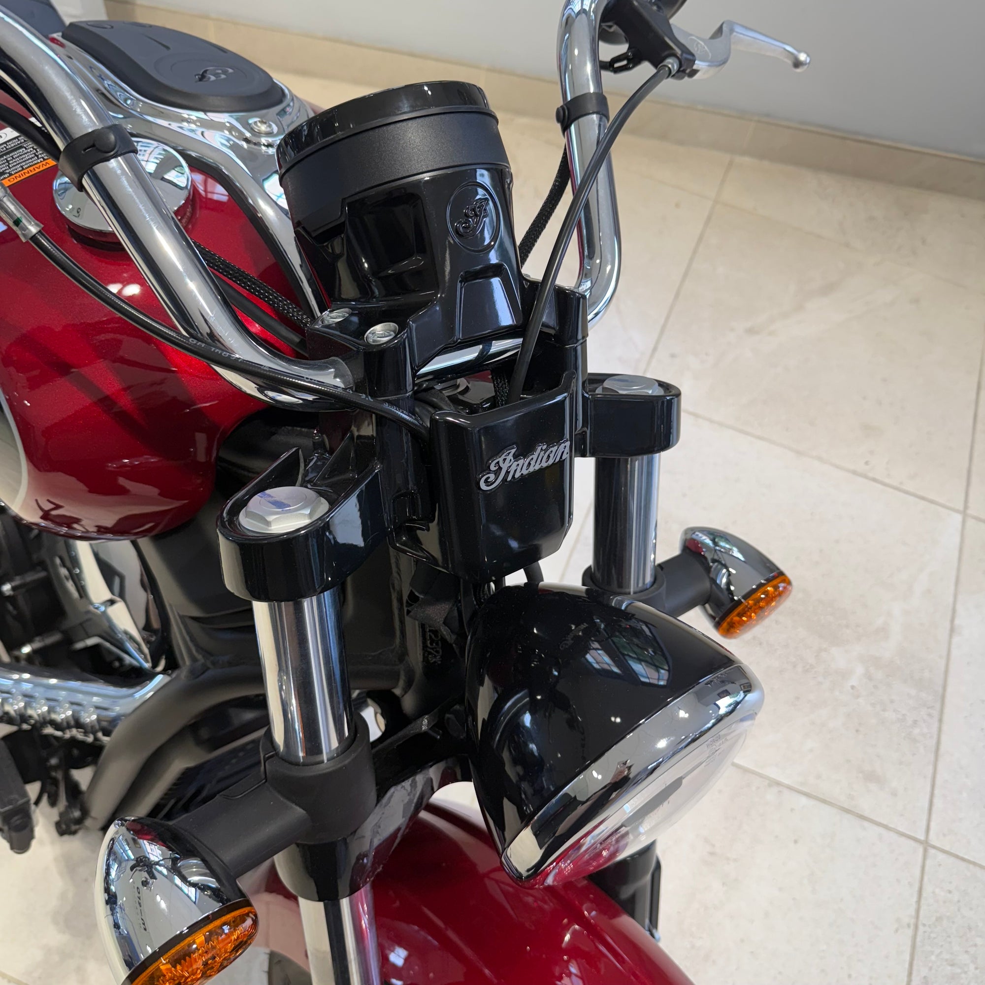 2025 Indian Scout Classic Limited +Tech - Sunset Red Metallic