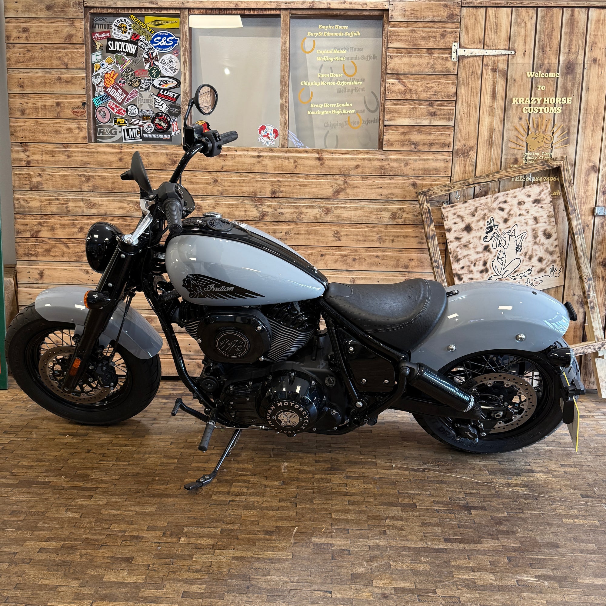 INDIAN CHIEF BOBBER DARKHORSE - STORM GRAY - PreLoved