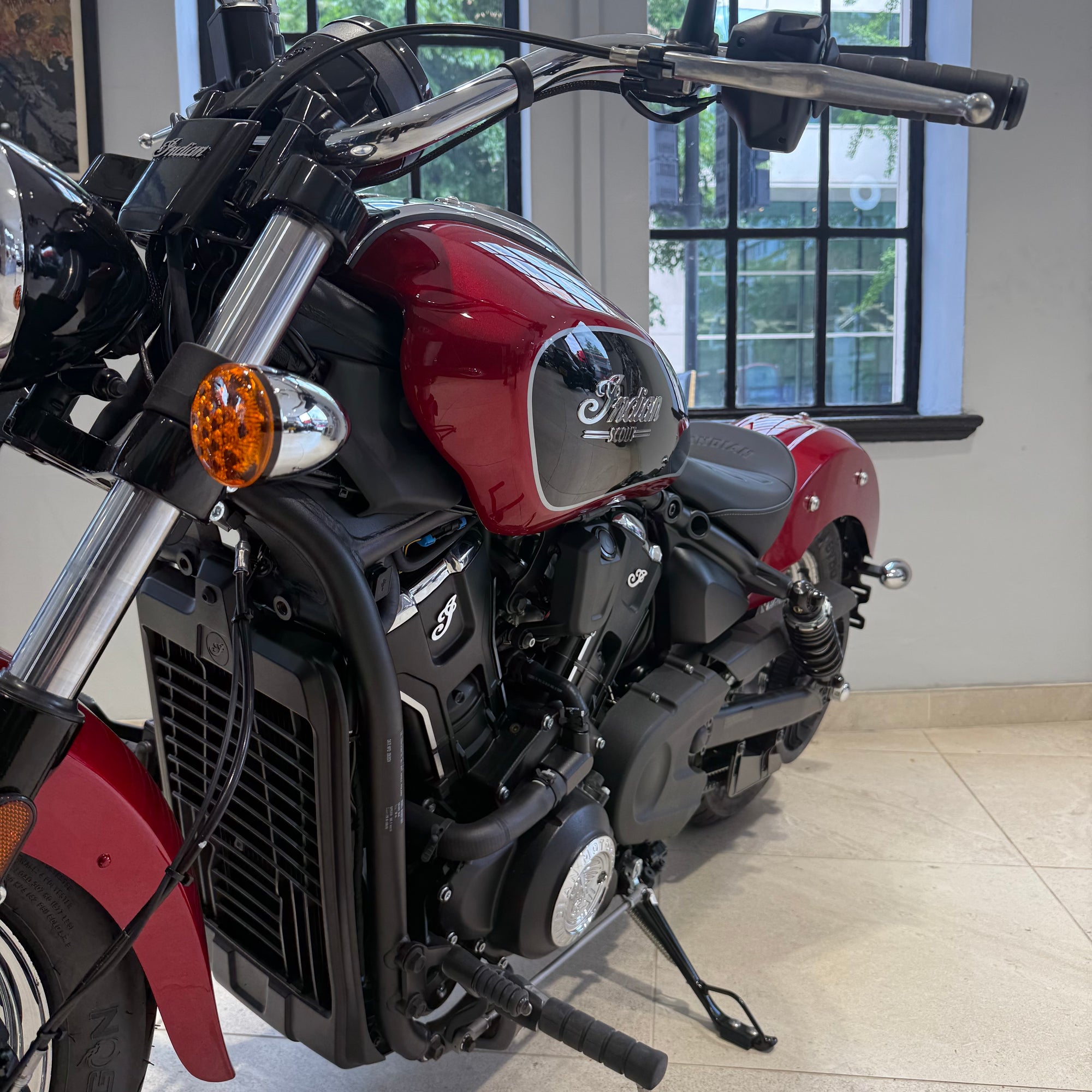 2025 Indian Scout Classic Limited +Tech - Sunset Red Metallic