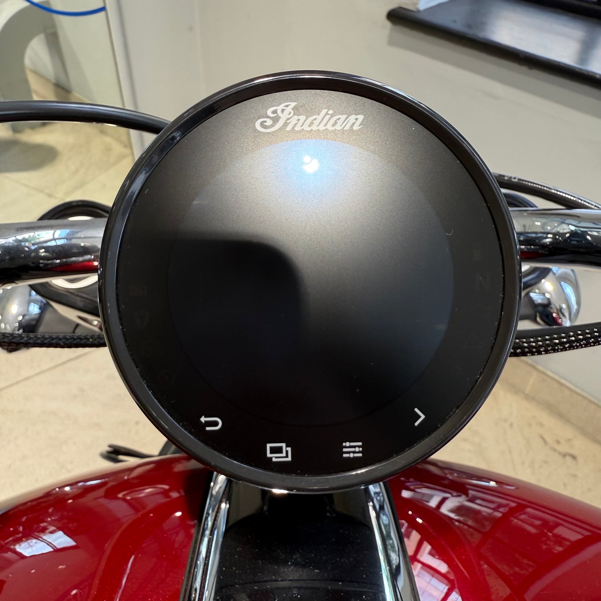 2025 Indian Scout Classic Limited +Tech - Sunset Red Metallic