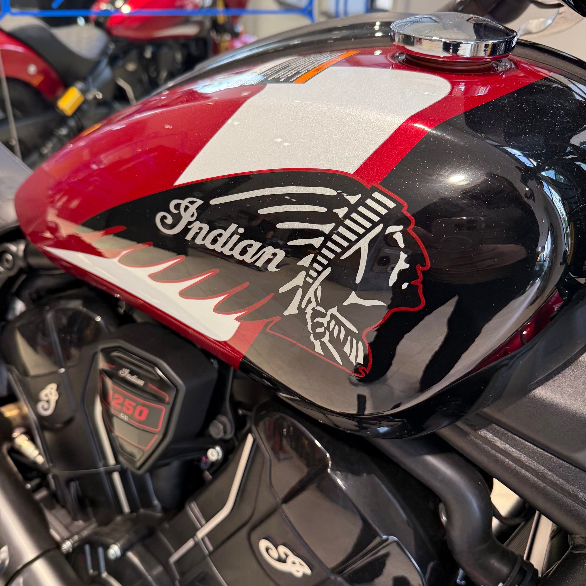 2025 Indian Scout 101 - Sunset Red Metallic