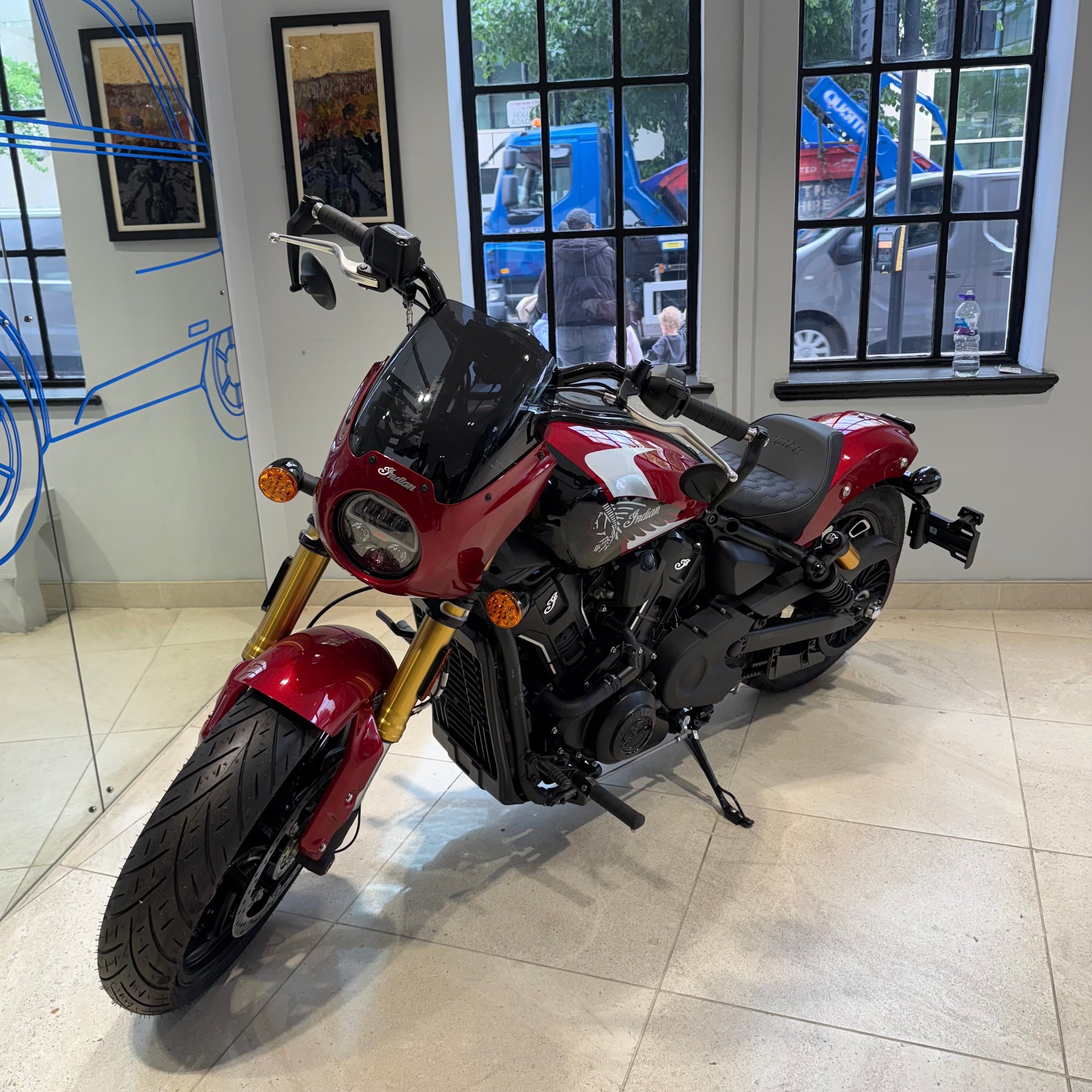 2025 Indian Scout 101 - Sunset Red Metallic