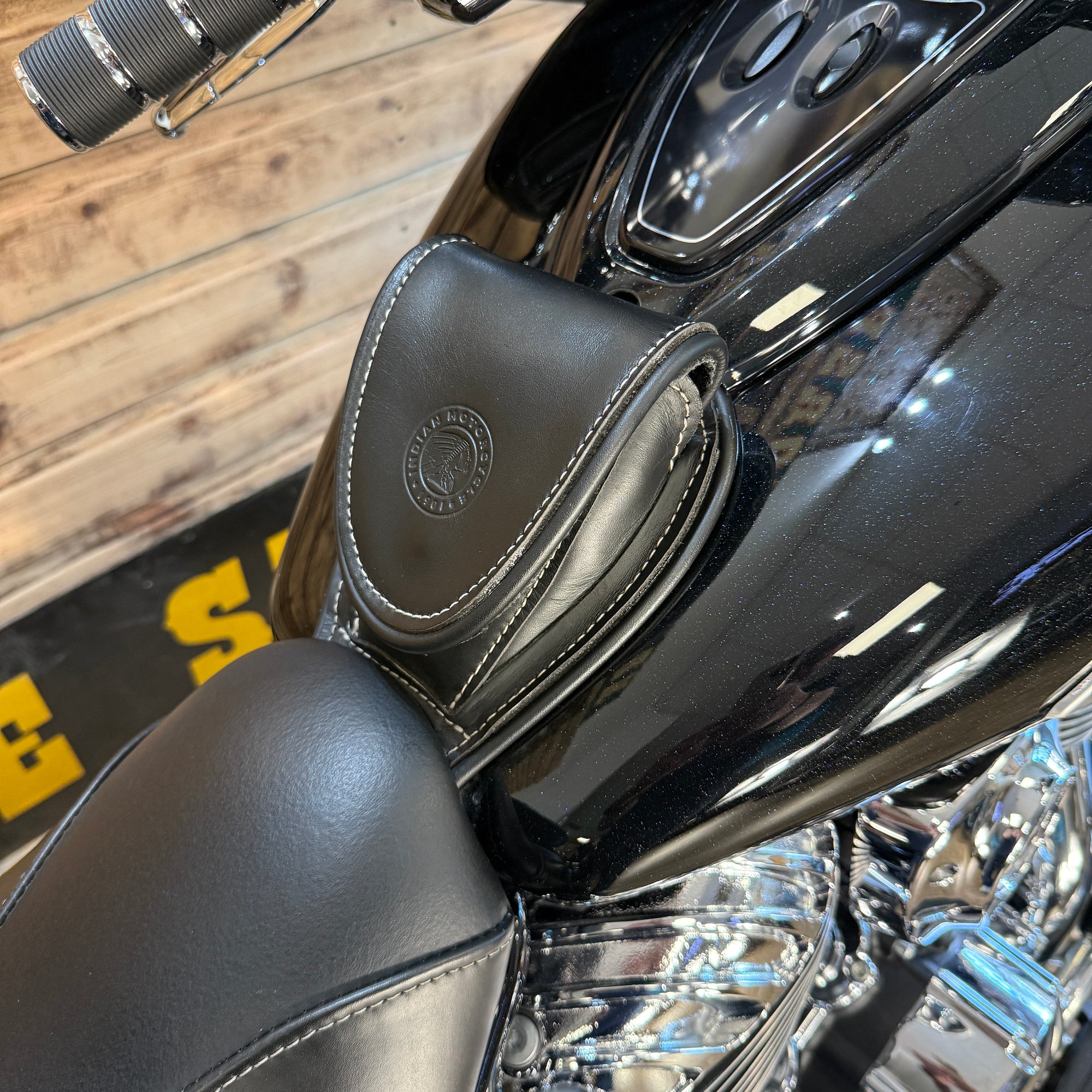 INDIAN CHIEFTAIN LTD - Thunder Black Pearl - PreLoved