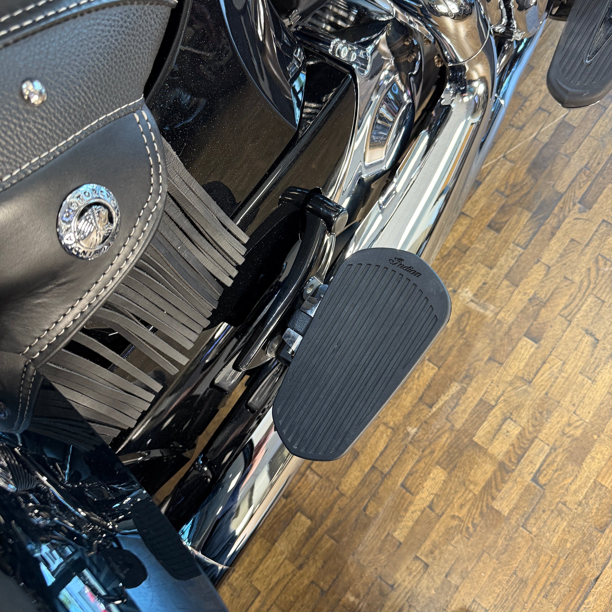 INDIAN CHIEFTAIN LTD - Thunder Black Pearl - PreLoved